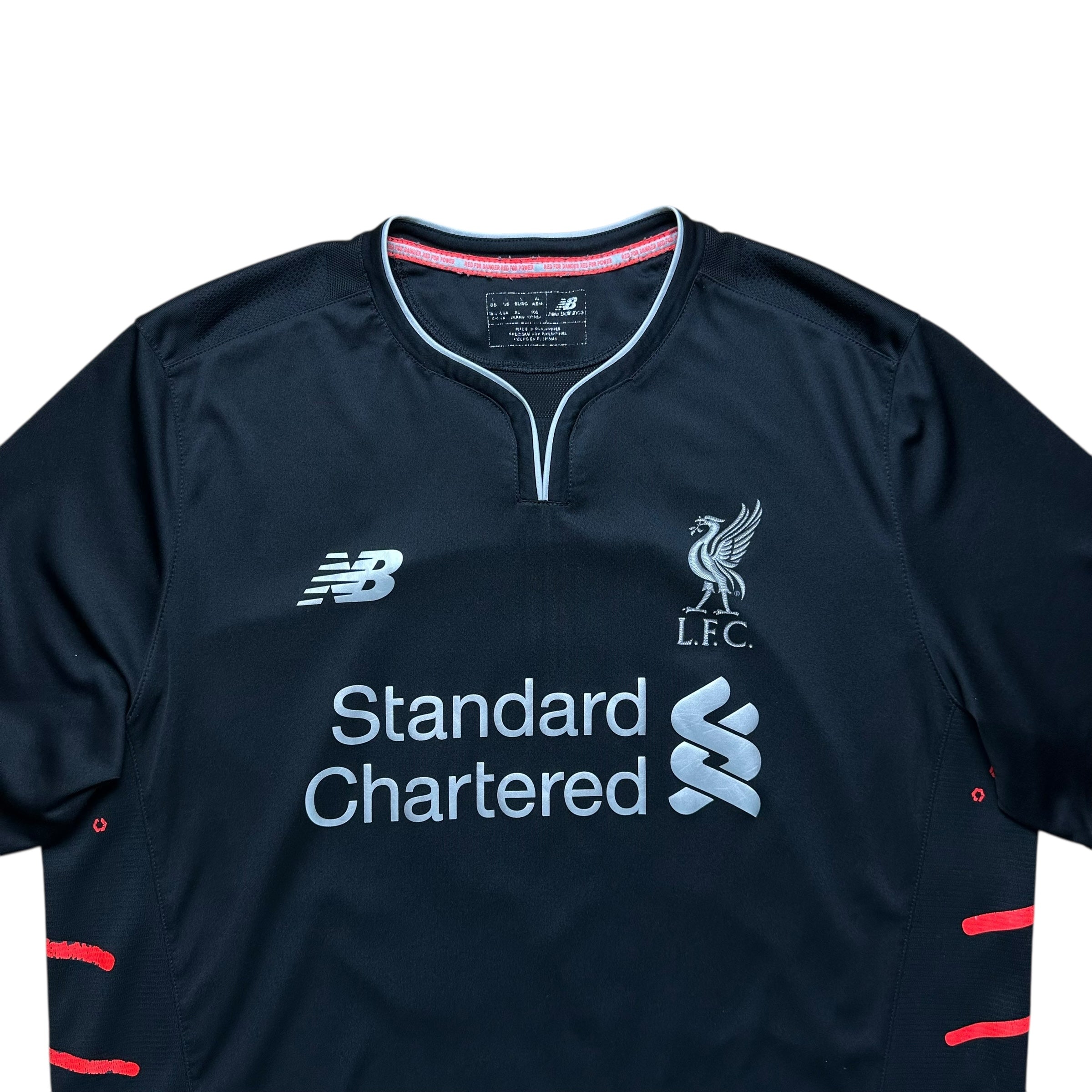 Liverpool 2016-17 Away Shirt (L) Mané #19