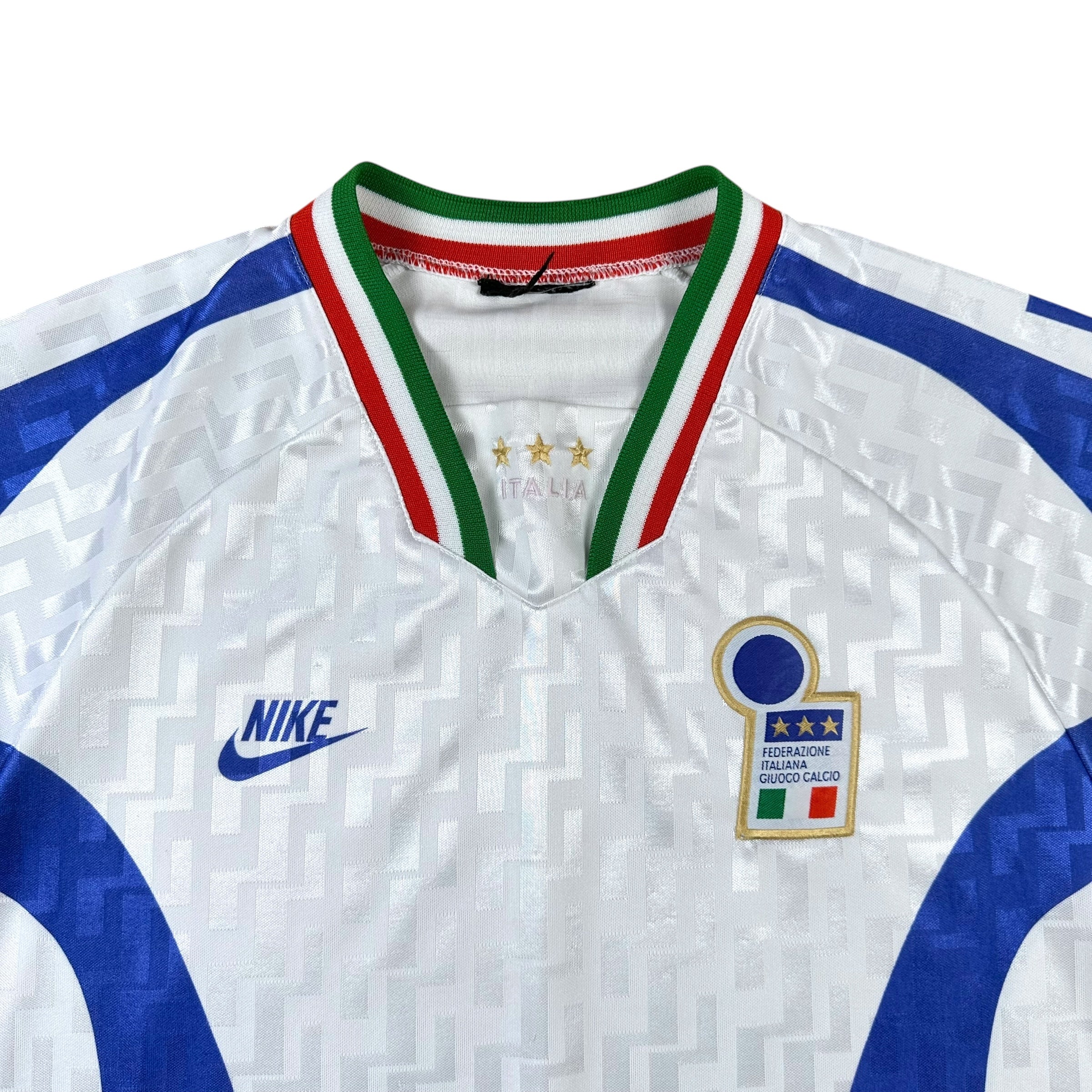 Italy 1996 Training Shirt (L)