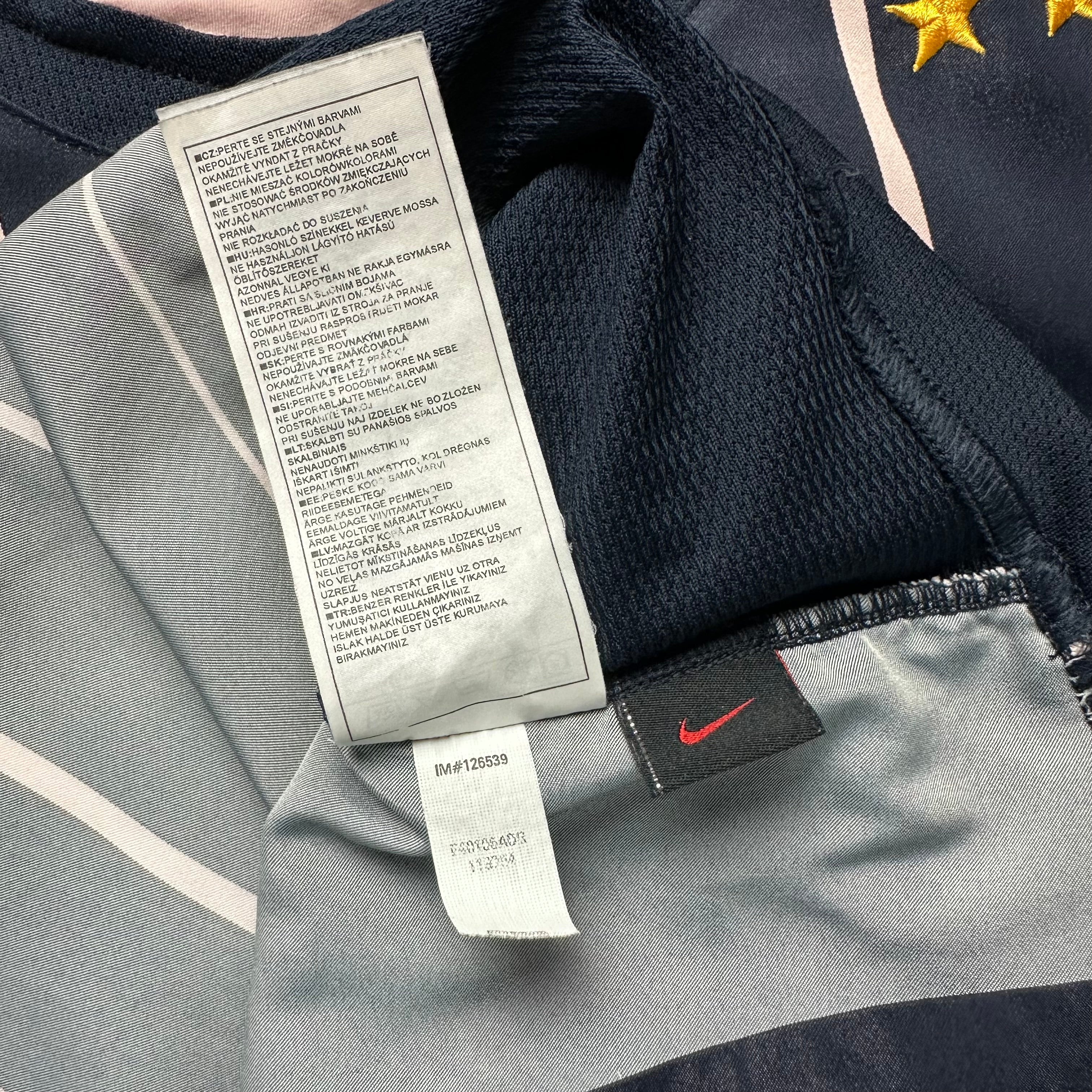 Juventus 2004-05 Away Shirt (M) Ibrahimovic #9