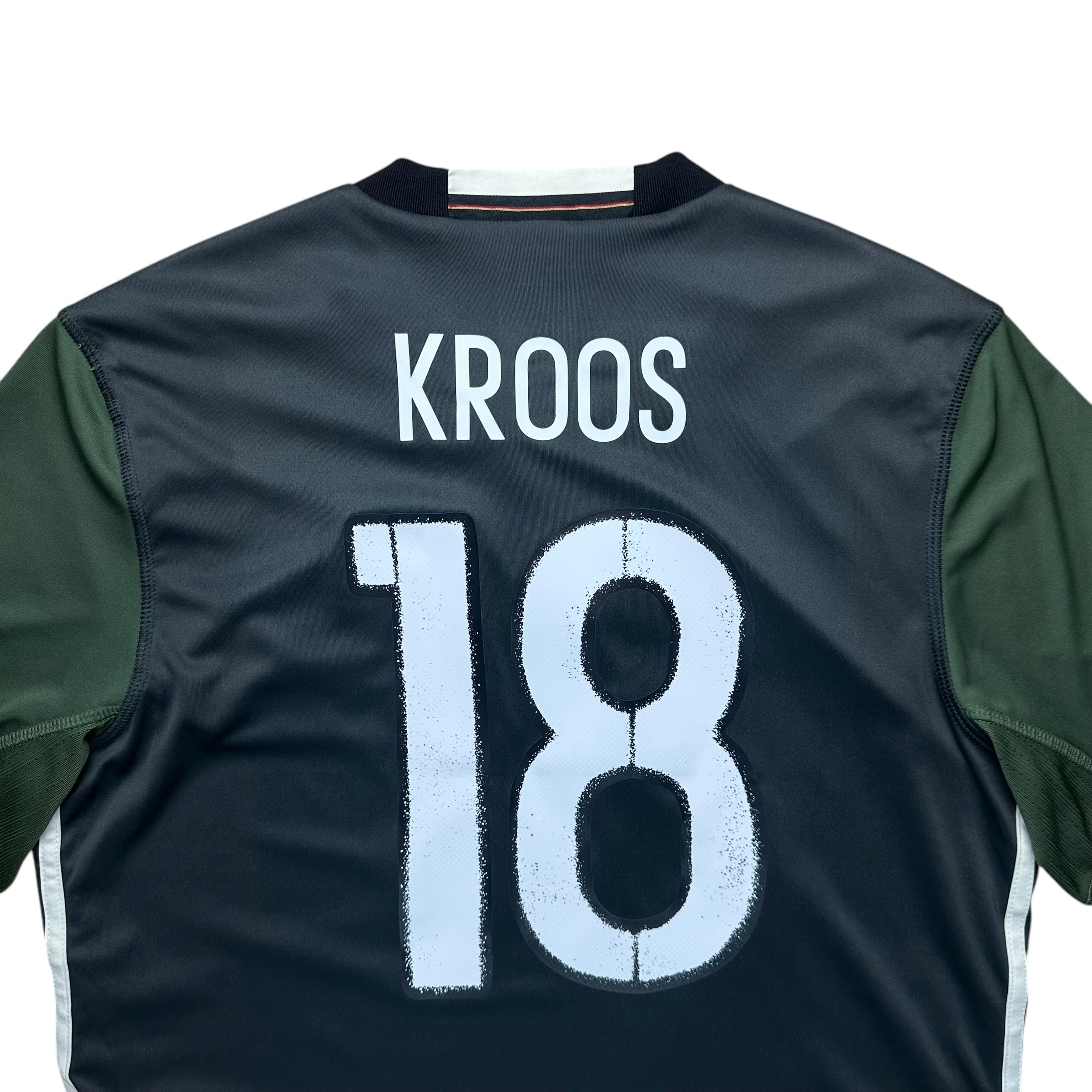 Germany 2016 Away Shirt (M) Kroos #18