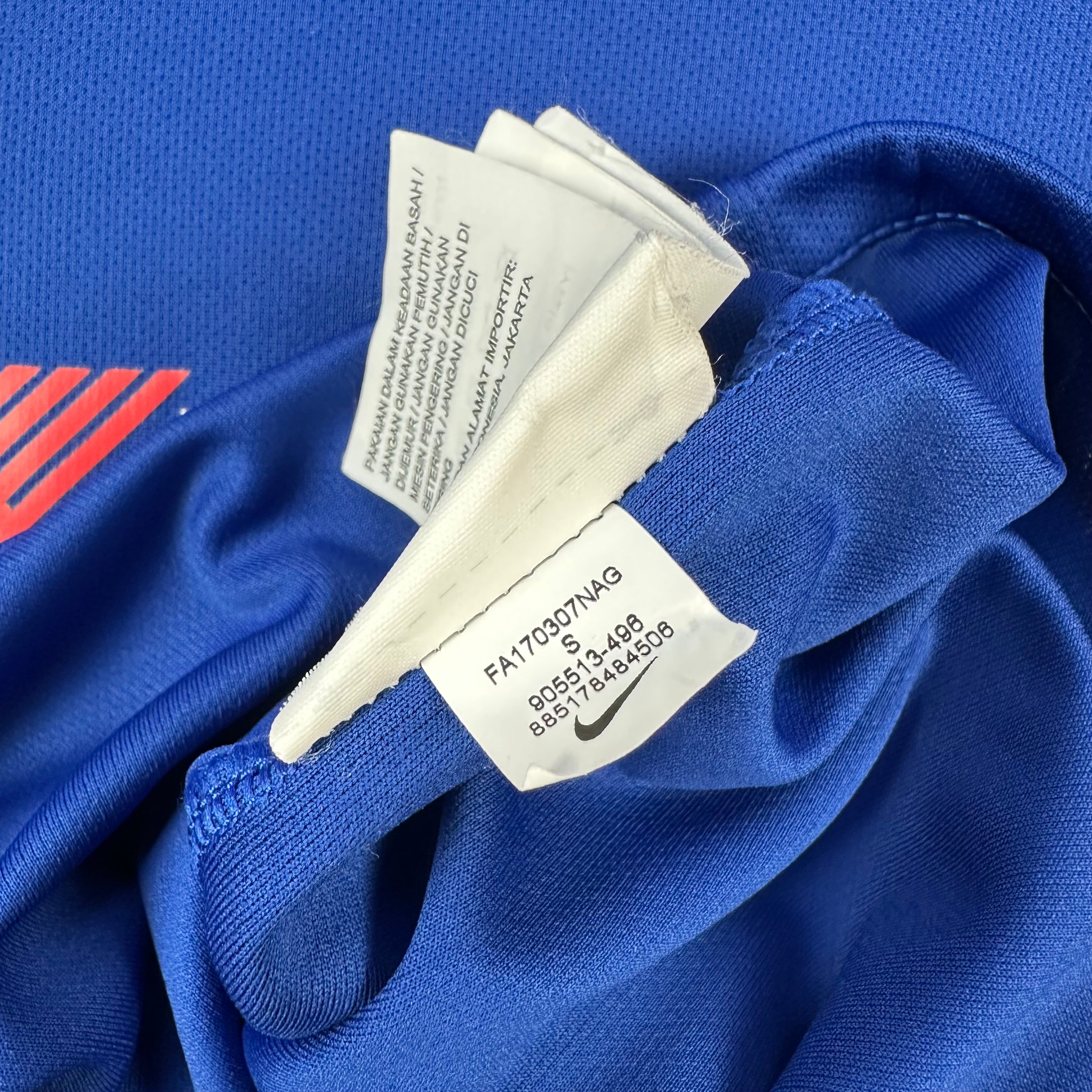 Chelsea 2017-18 Home Shirt (S) Hazard #10