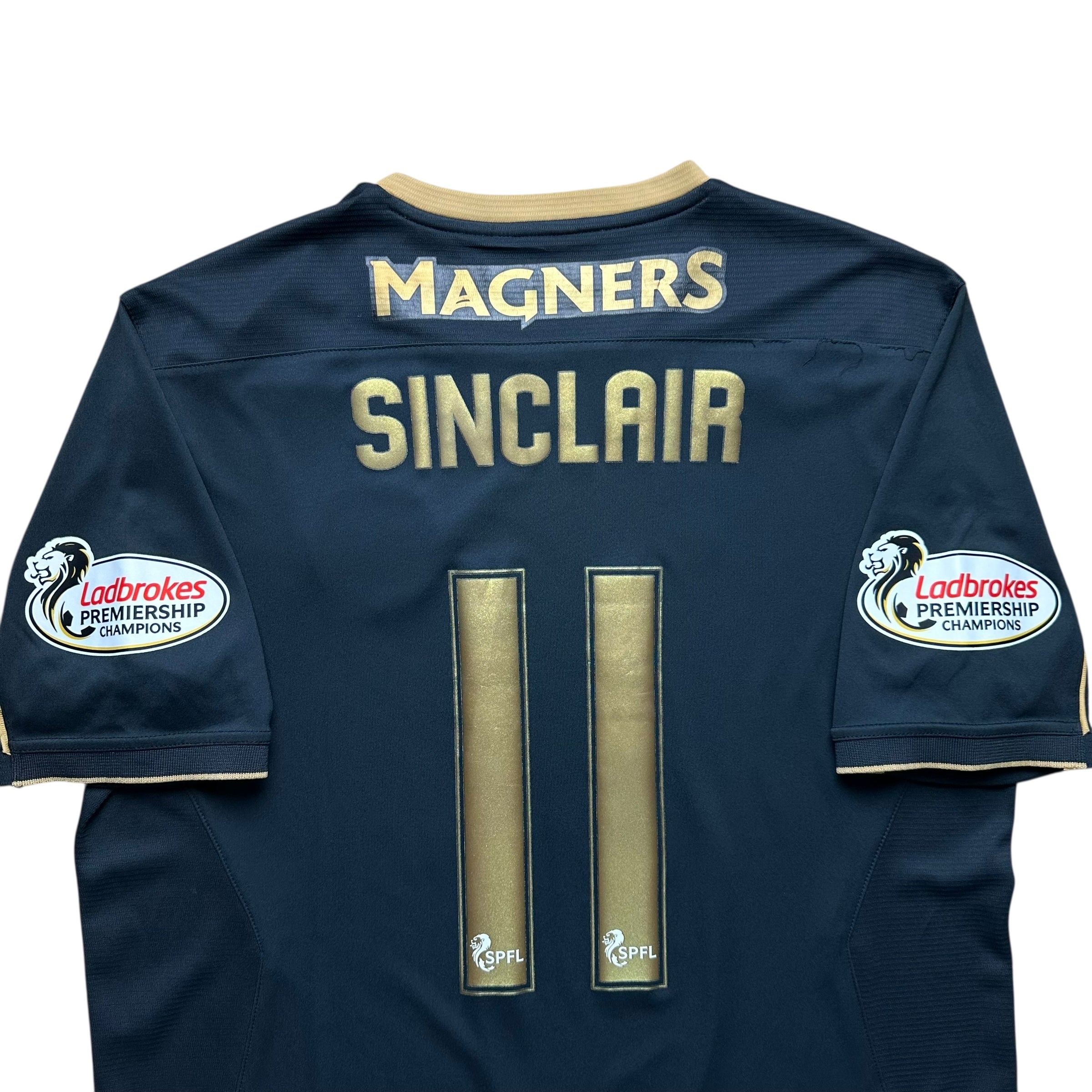 Celtic 2016-17 Away Shirt (M) Sinclair #11