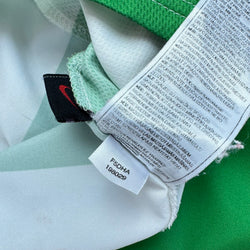 Celtic 2005-06 Home Shirt (M)
