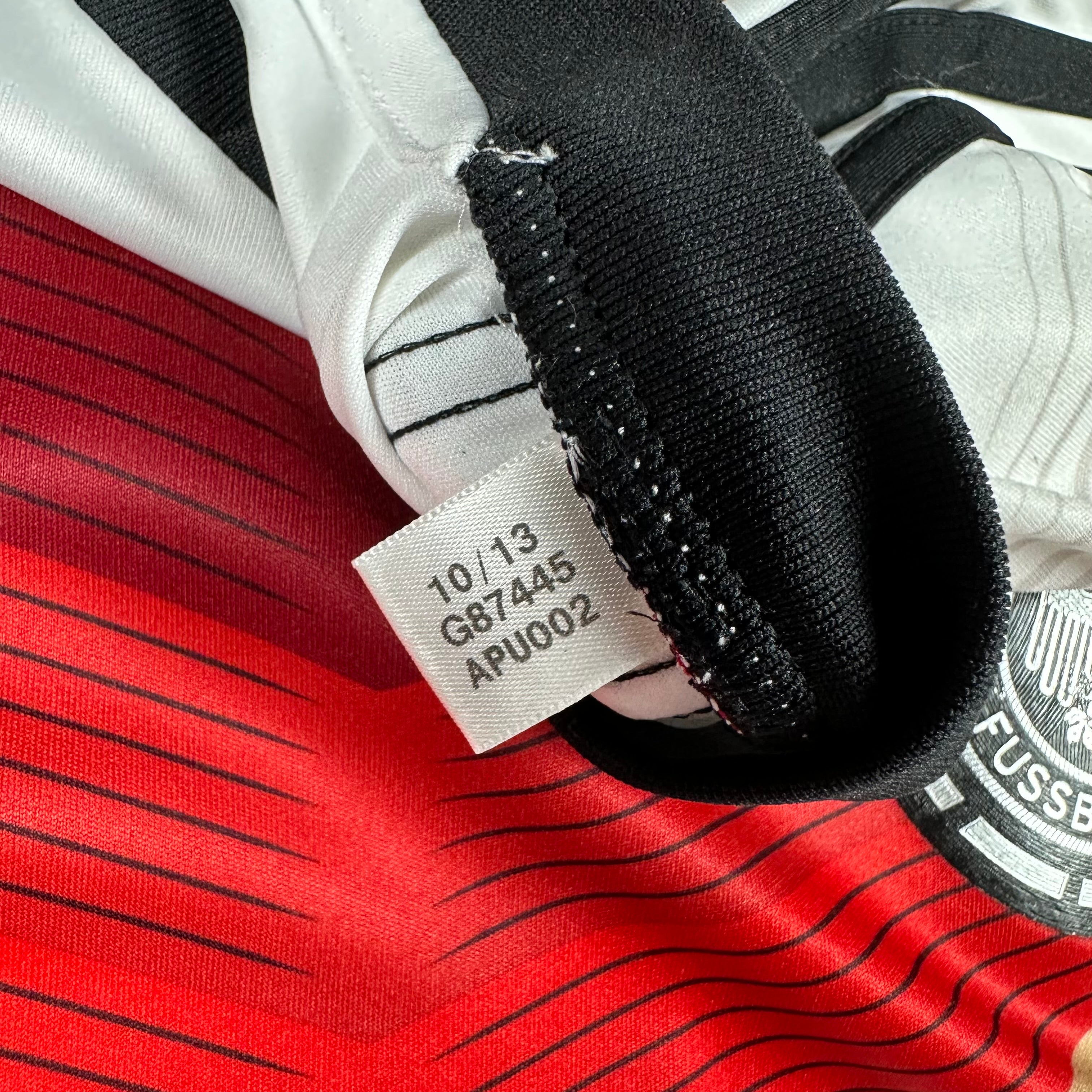 Germany 2014 Home Shirt (M) Muller #13