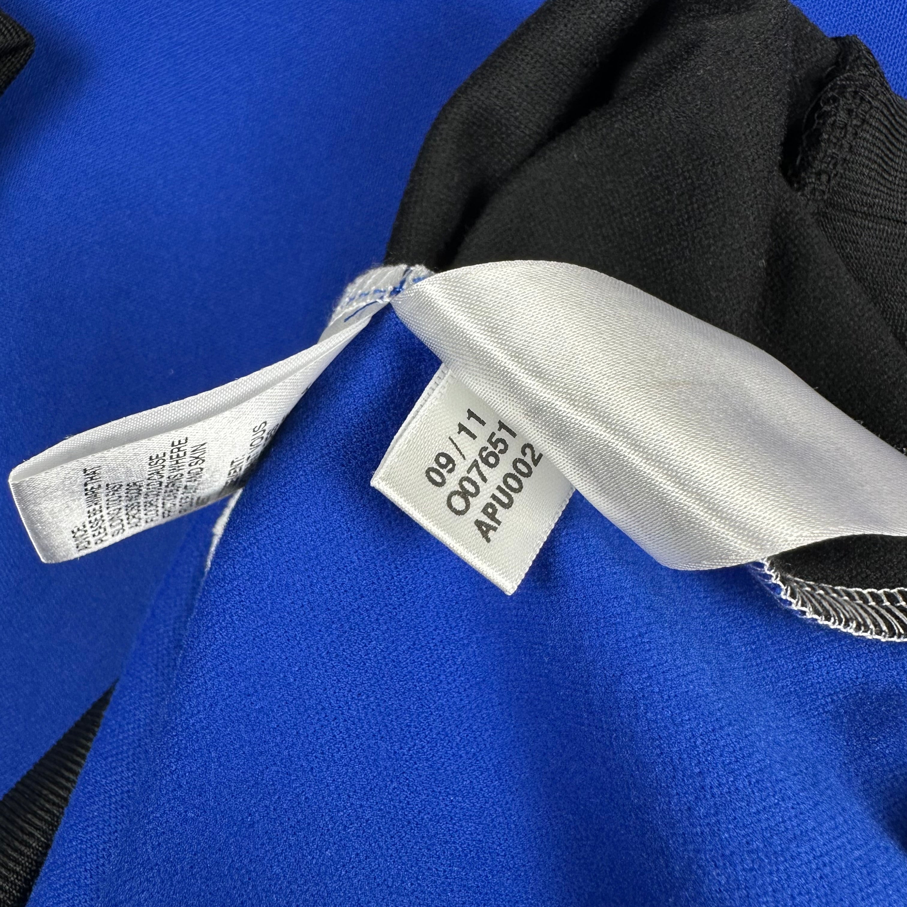 South China AA 2011-12 Training Sweatshirt (M)