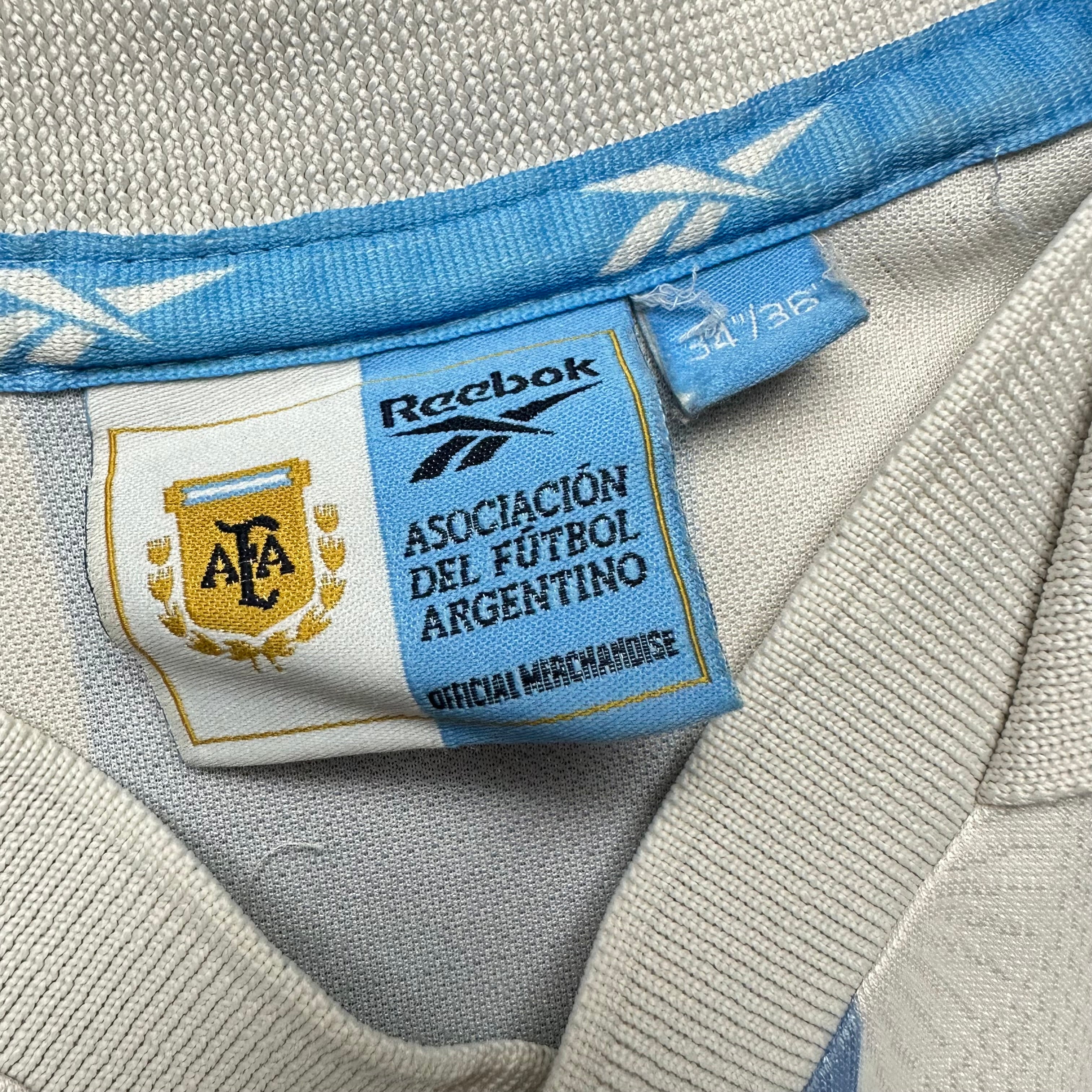 Argentina 1999 Home Shirt (S) #10