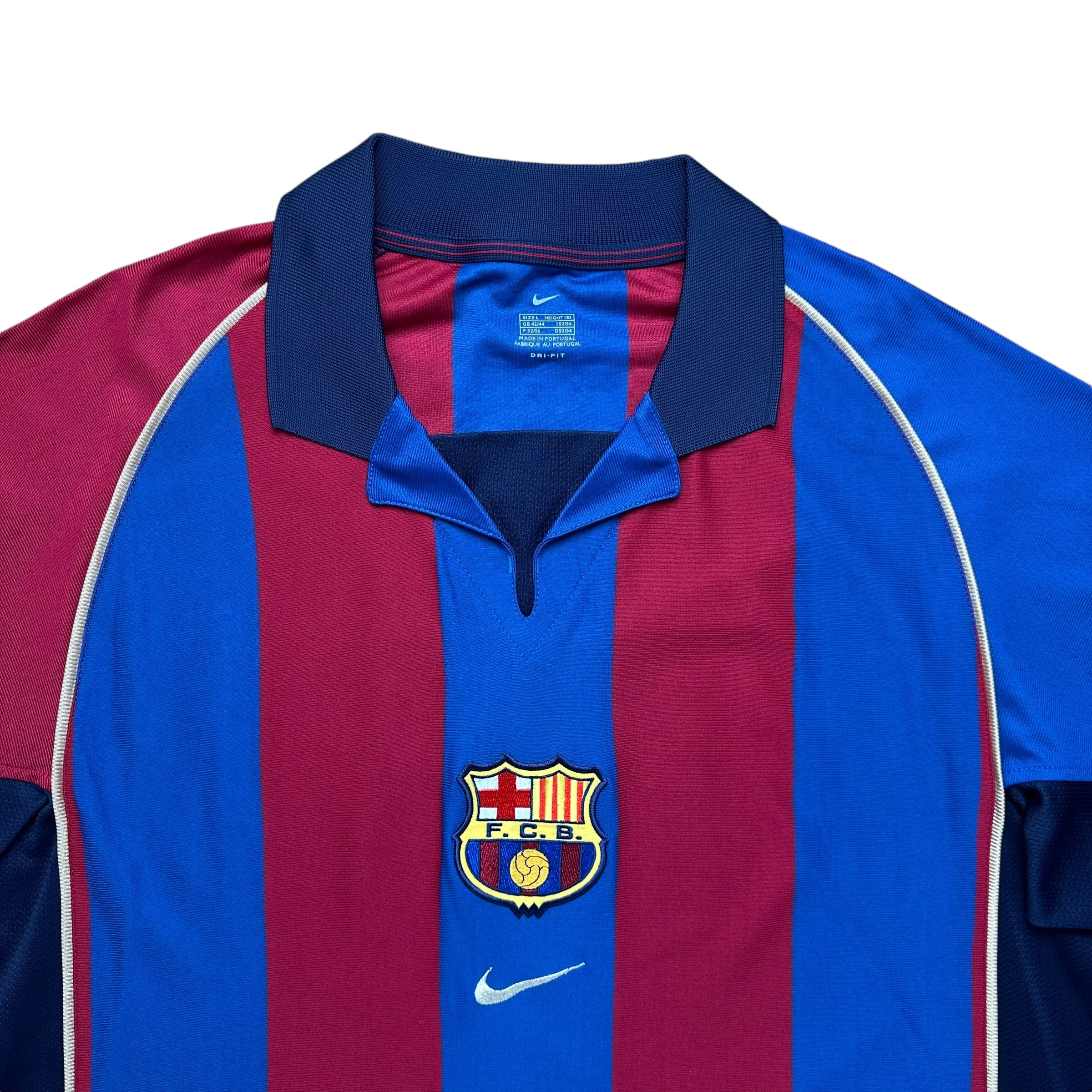 Barcelona 2001-02 Home Shirt (L) Rivaldo #10