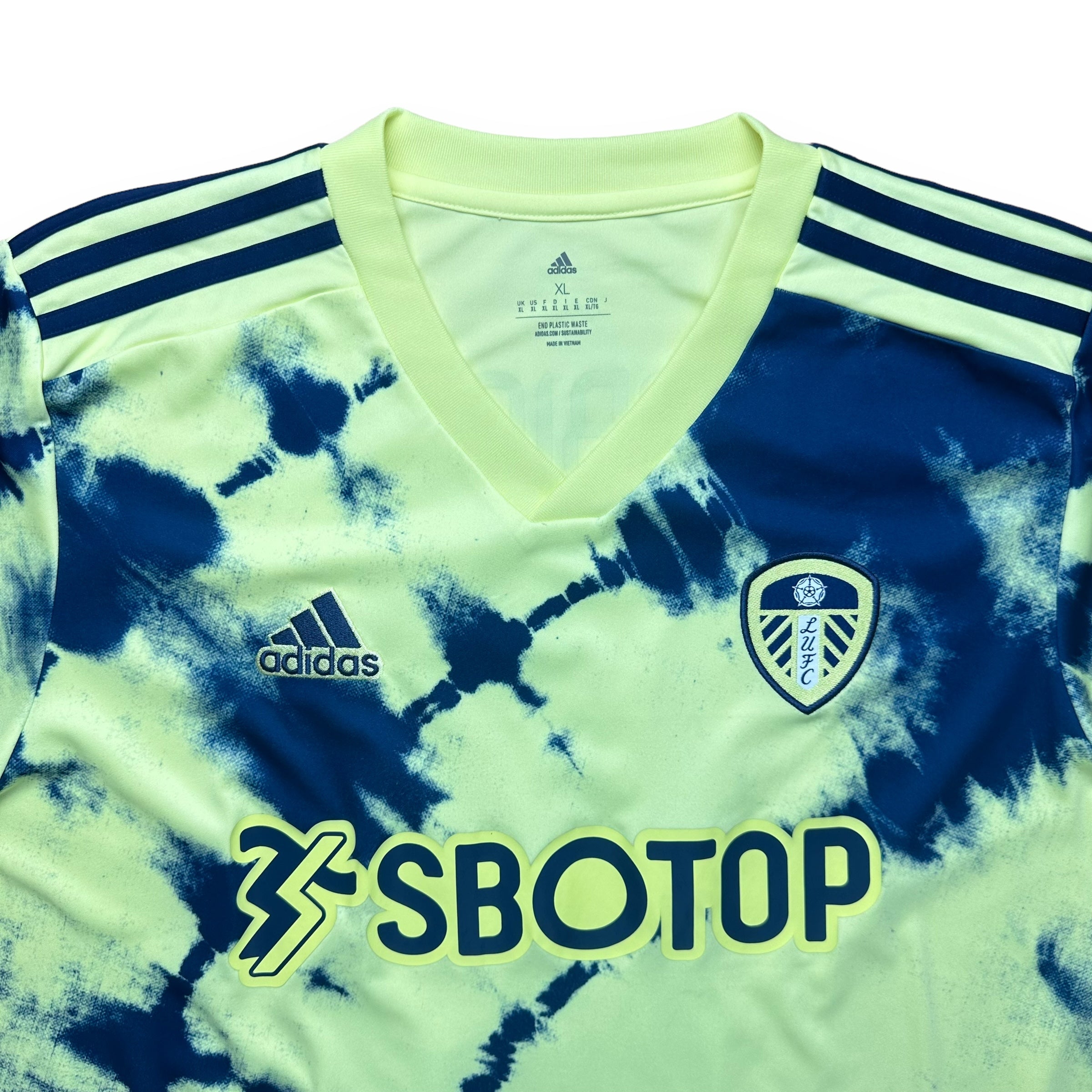 Leeds United 2022-23 Away Shirt (XL) Rodrigo M #19