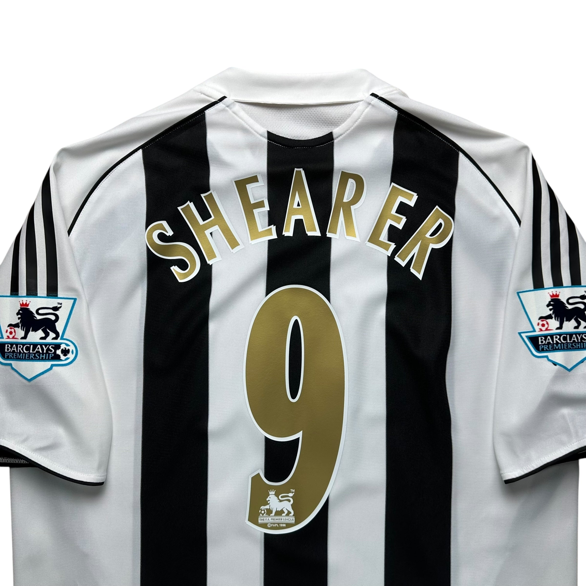 Newcastle 2005-07 Home Shirt (L) Shearer #9