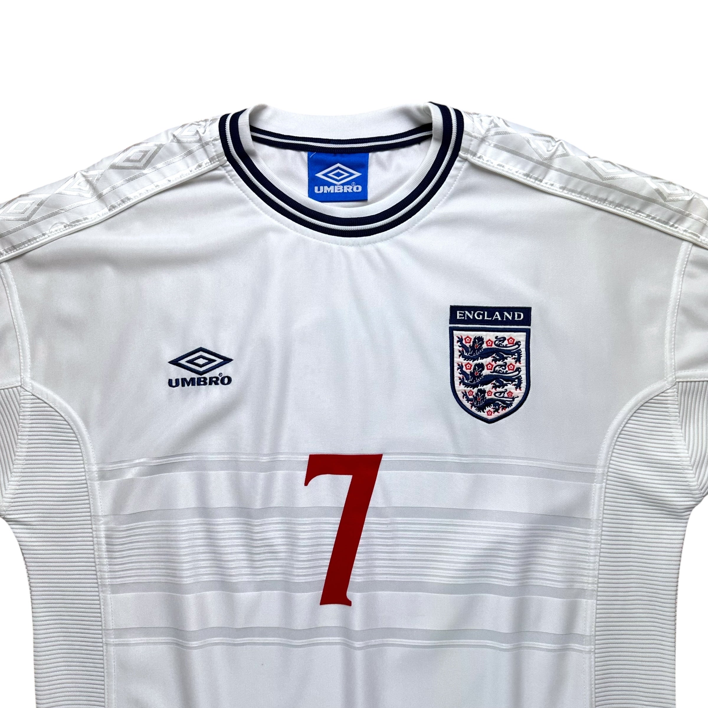 England 2000 Home Shirt (L) Beckham #7