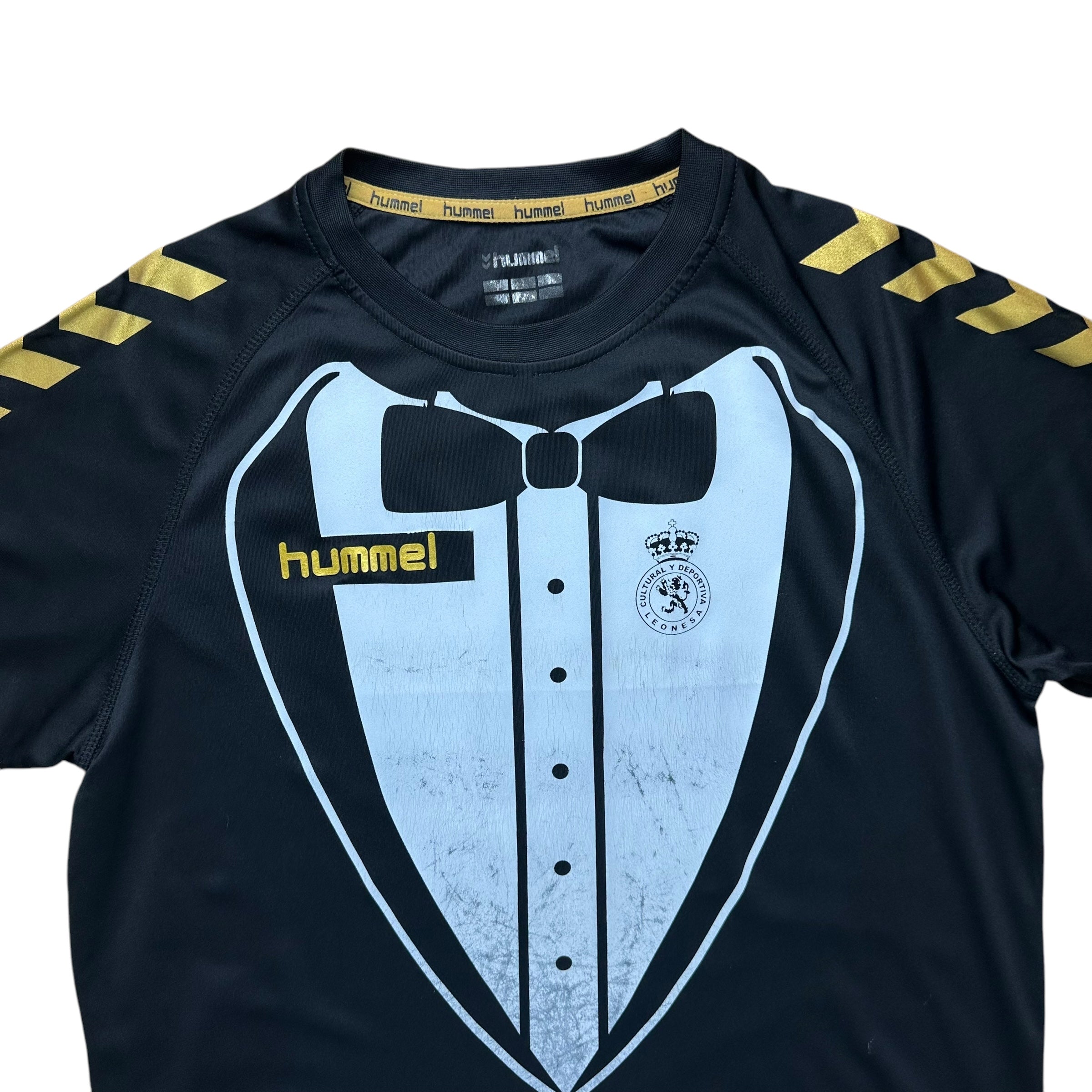 Cultural Leonesa 2014-15 Third Shirt (M)