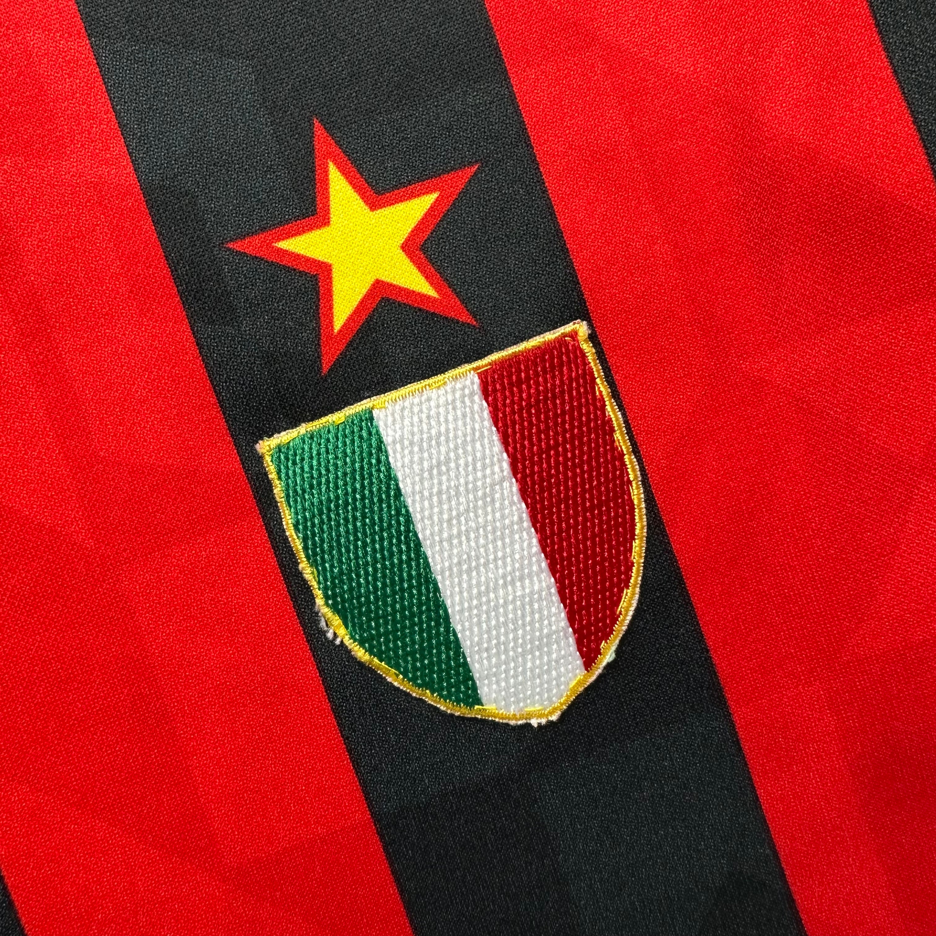 AC Milan 1994-95 Home Shirt (L)