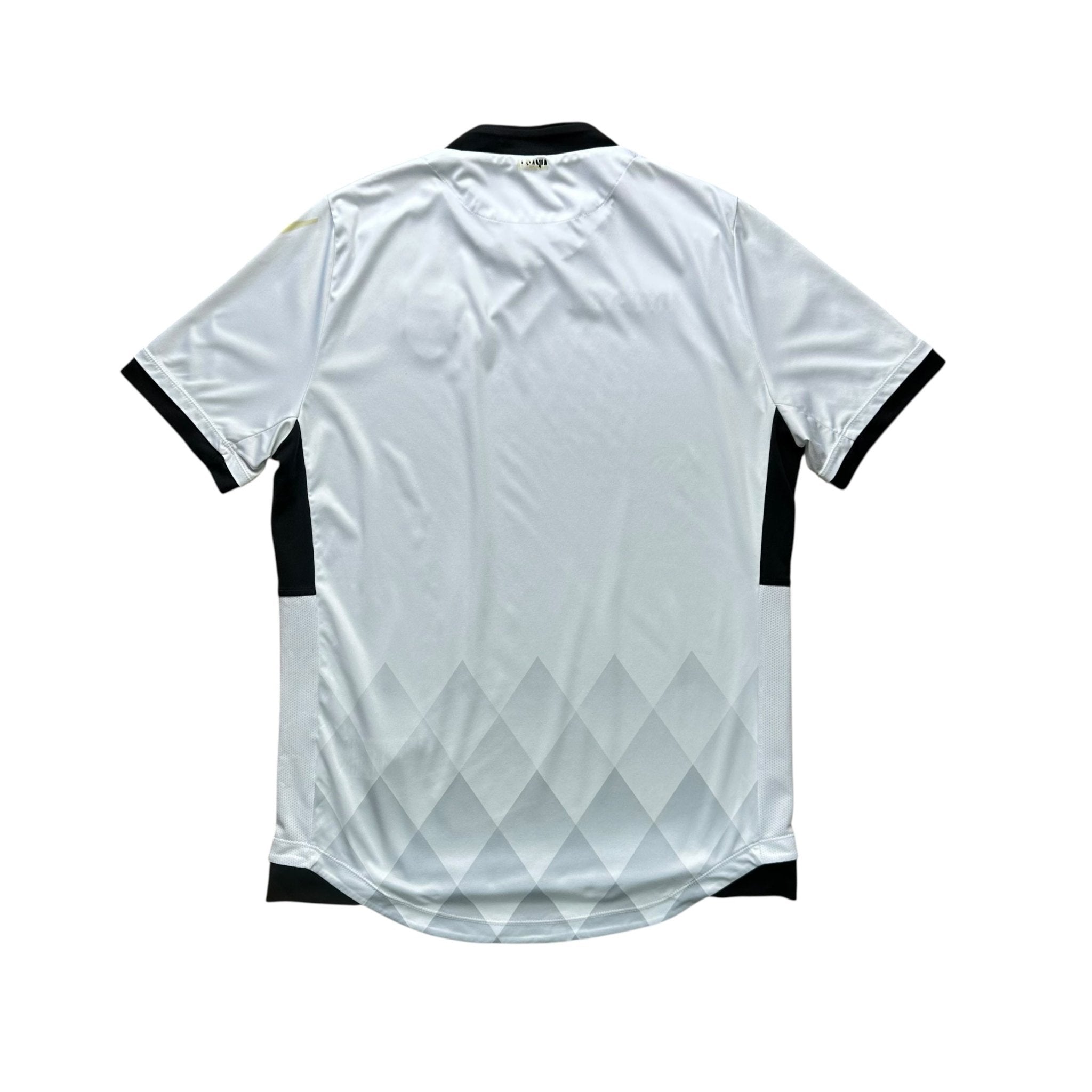 Albania 2017 Away Shirt (M) - Kitplug