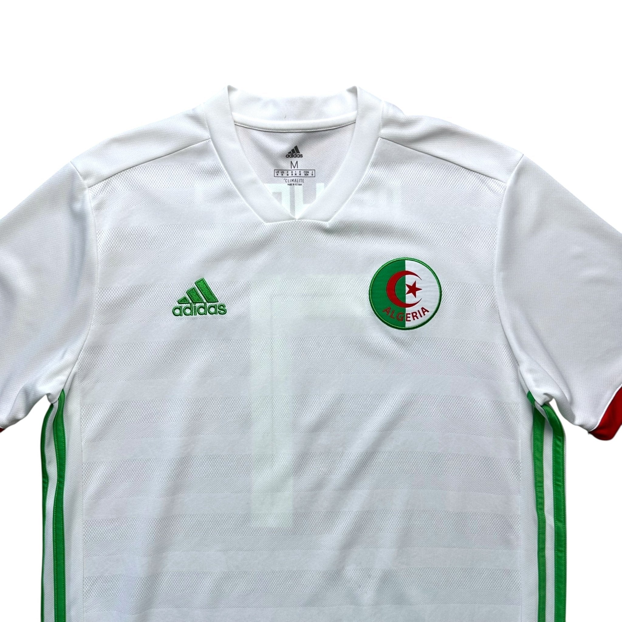 Algeria 2018 Home Shirt (M) Mahrez 7 - Kitplug