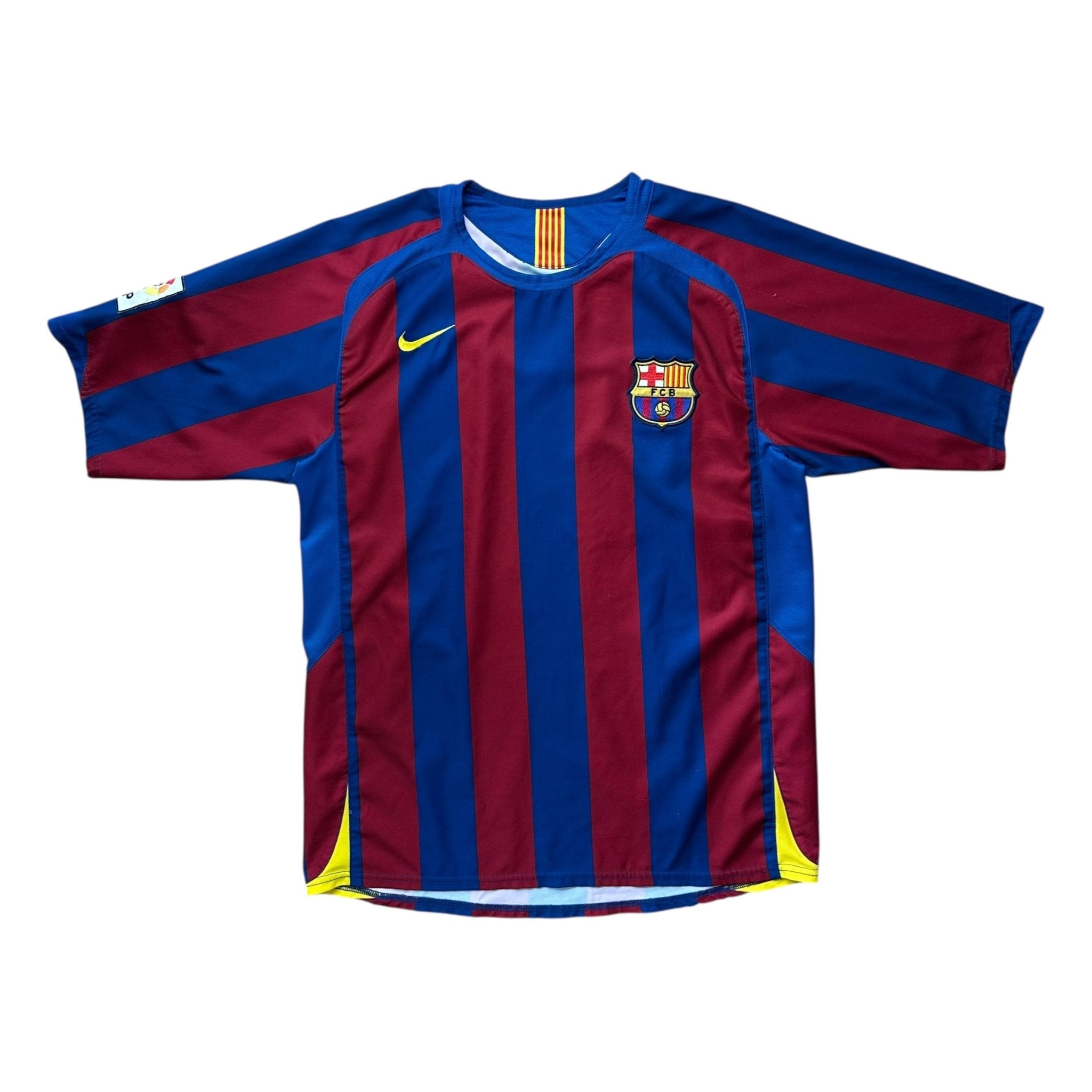 Barcelona 2005 - 06 Home Shirt (M) Messi 30 - Kitplug