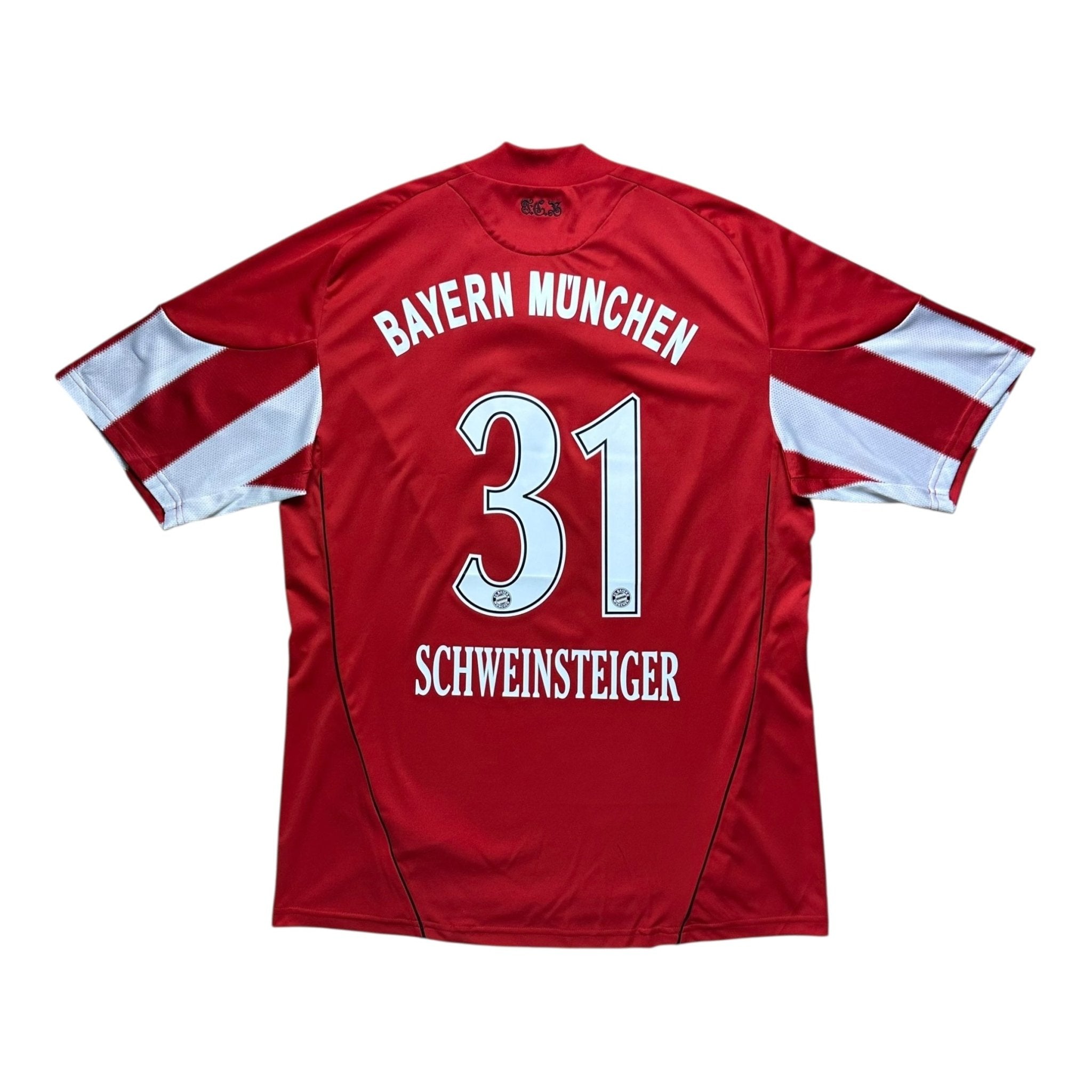 Bayern Munich 2010 - 11 Home Shirt (L) Schweinsteiger 31 - Kitplug