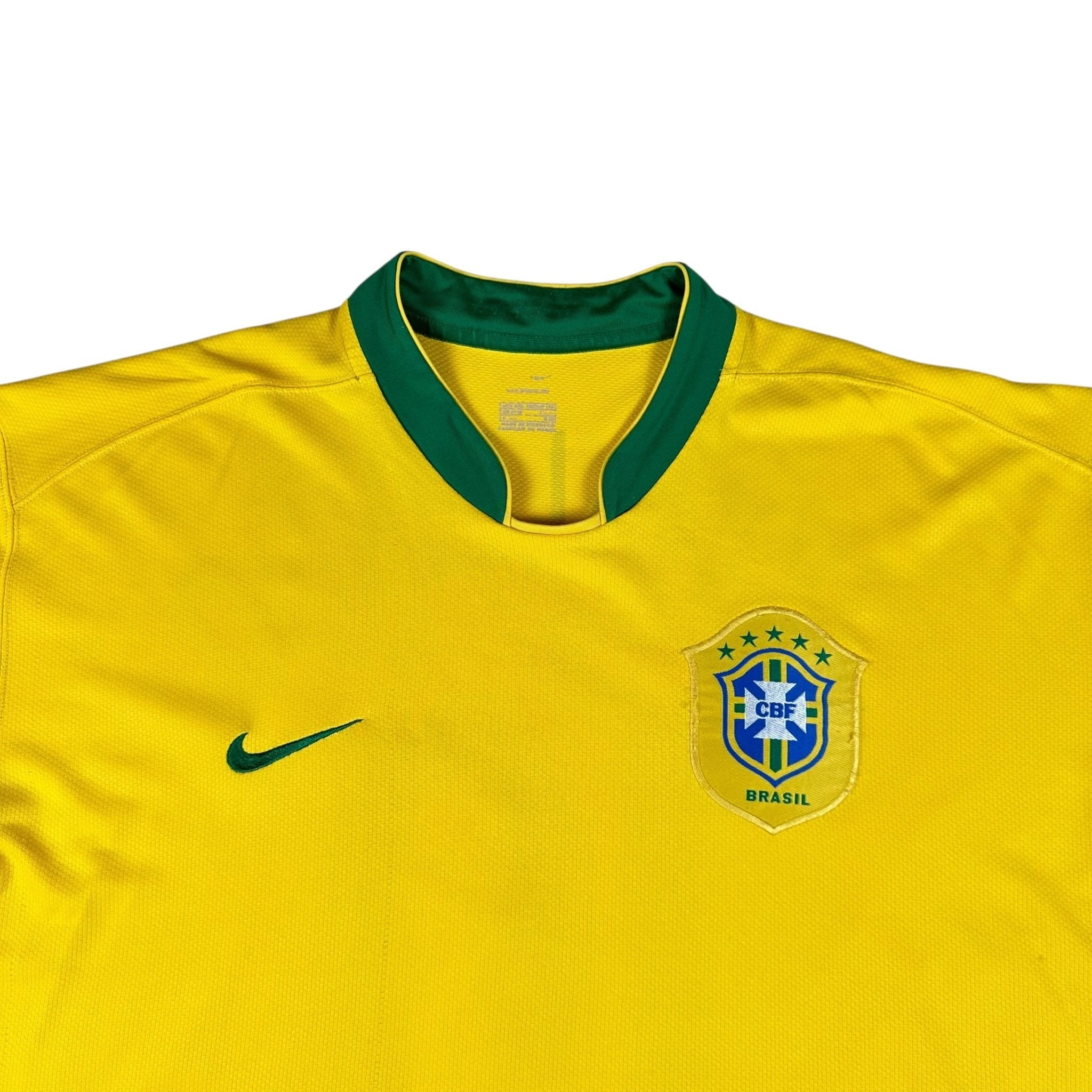Brazil 2006 Home Shirt (XXL) Ronaldinho 10 - Kitplug
