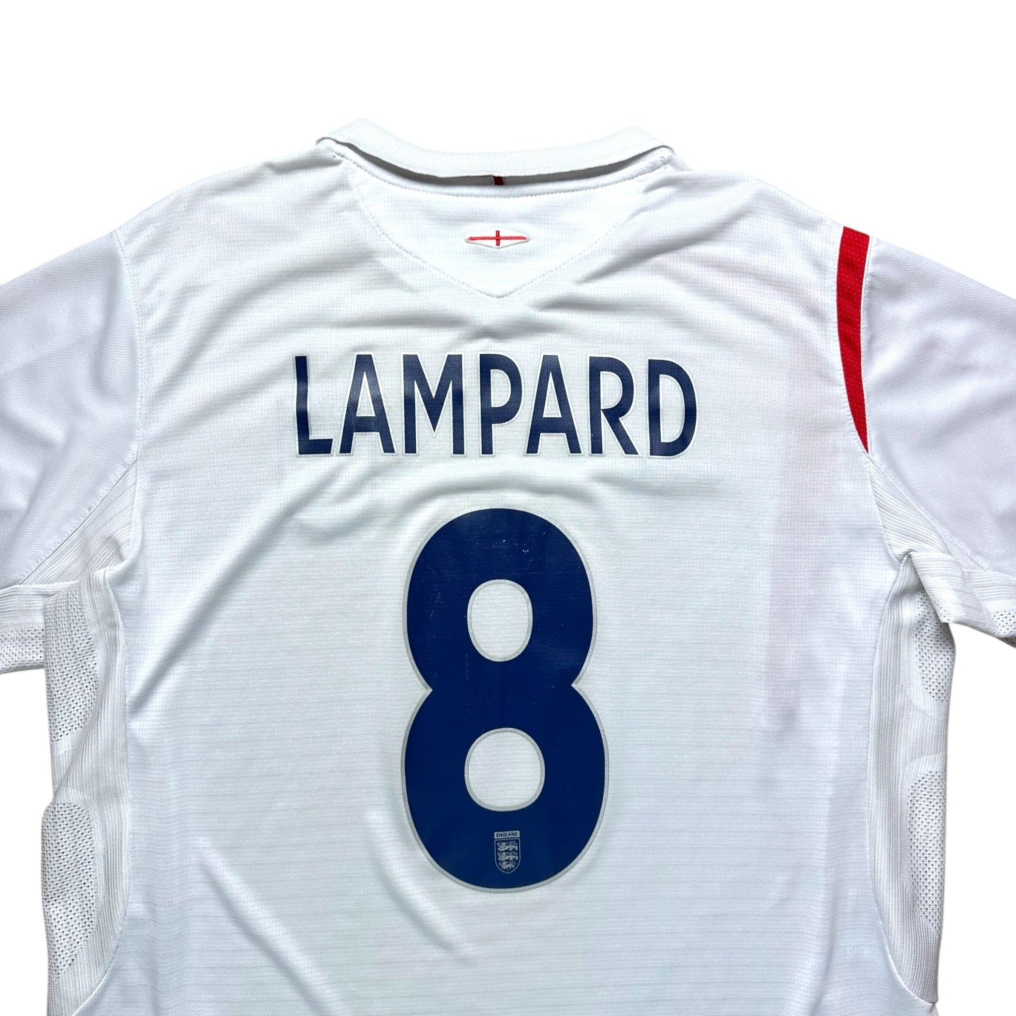 England 2006 Home Shirt (L) Lampard 8 - Kitplug