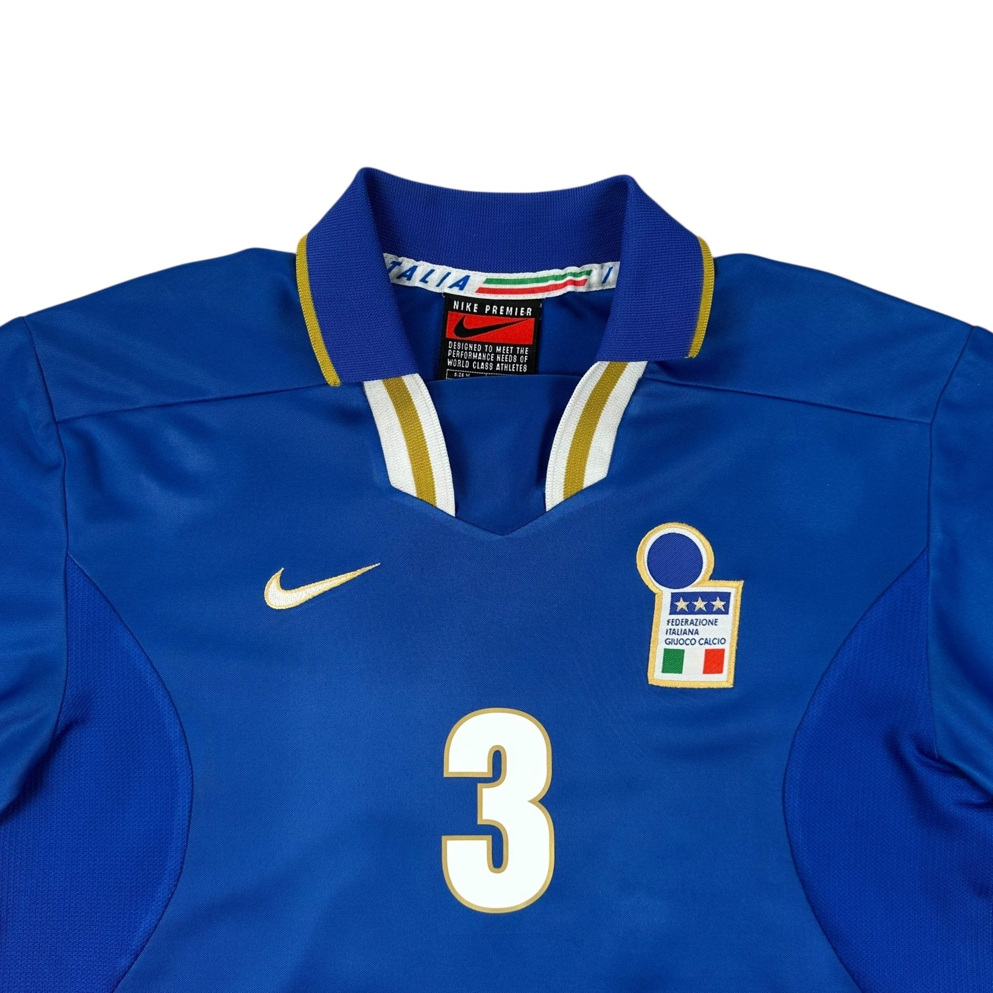Italy 1996 Home Shirt (M) Maldini 3 - Kitplug