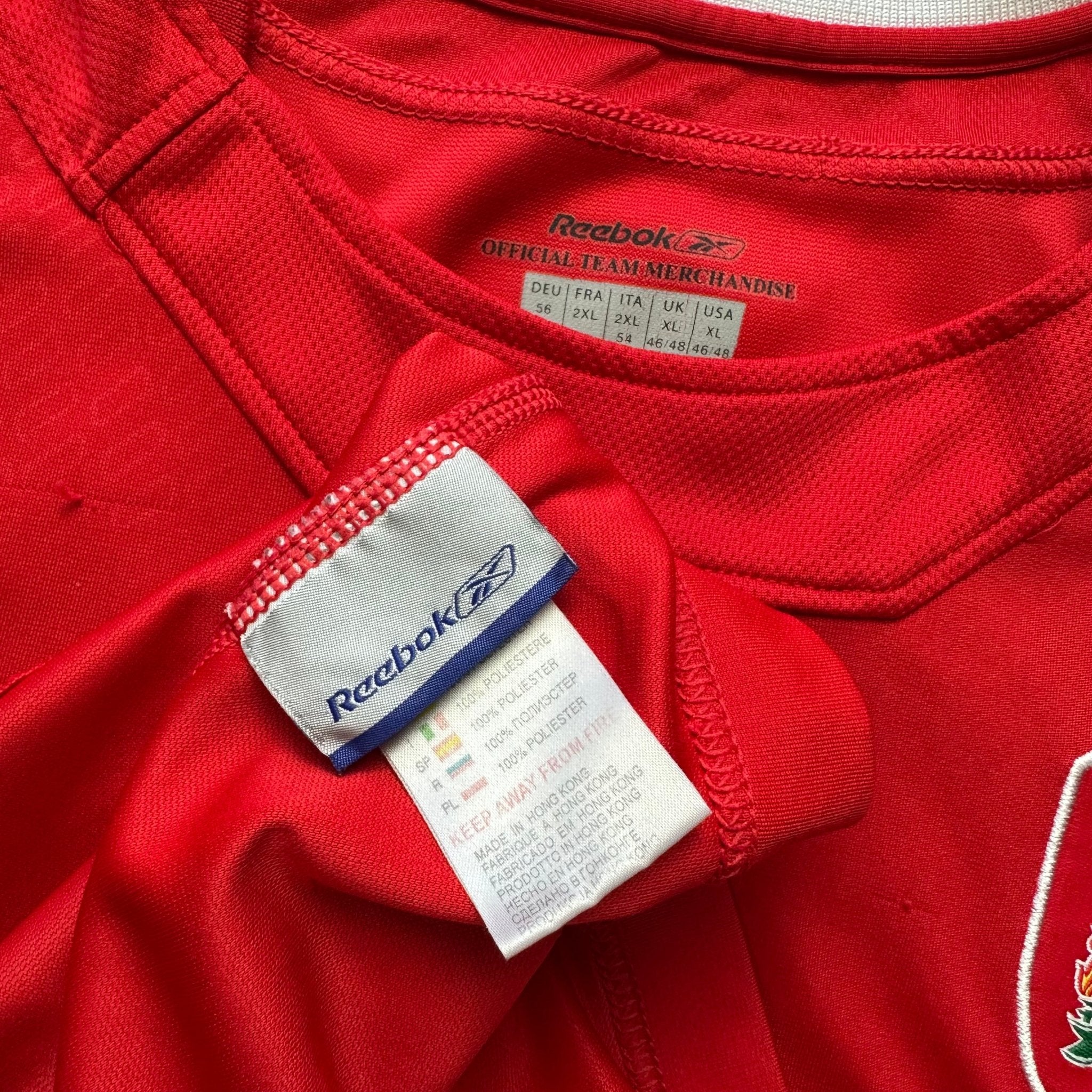 Liverpool 2004 - 05 Home Shirt (XL) Gerrard 8 - Kitplug