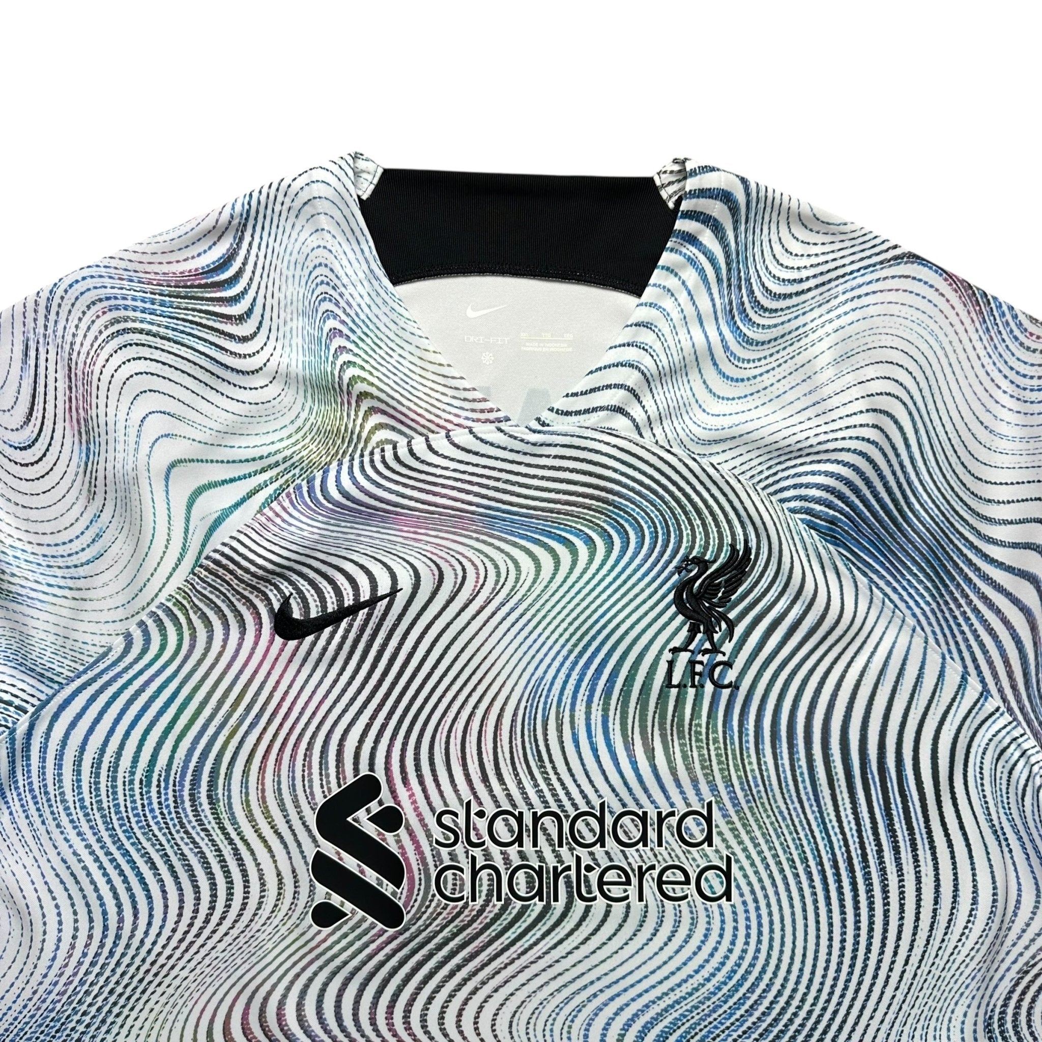 Liverpool 2022 - 23 Away Shirt (XXL) M.Salah 11 - Kitplug