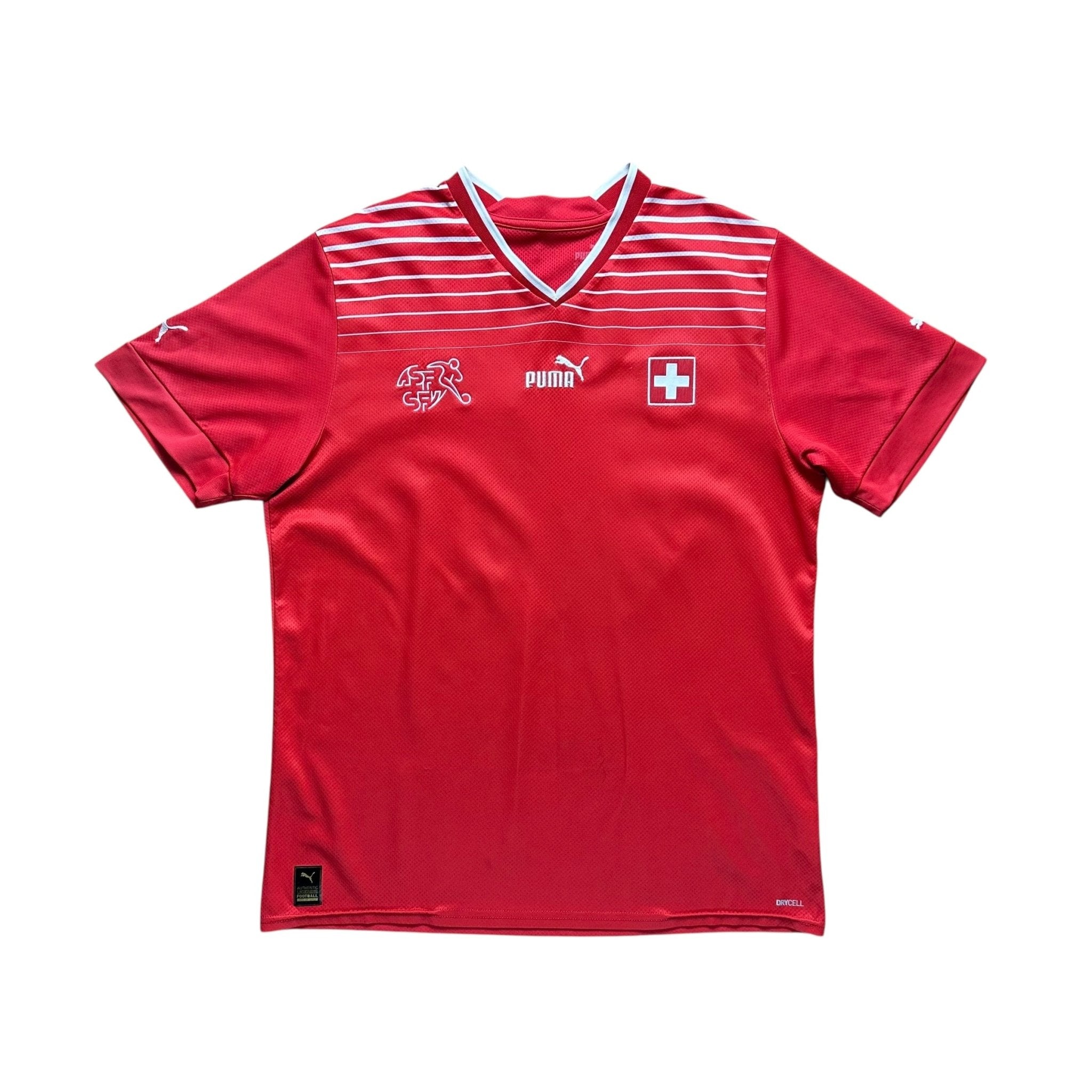 Switzerland 2022 Home Shirt (L) Xhaka 10 - Kitplug